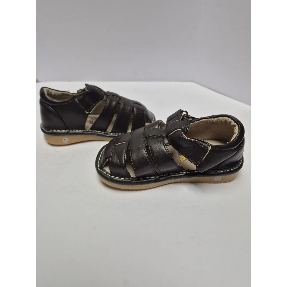 Squeaker Sneakers Brown Sandals Childrens Girls Size 23/7